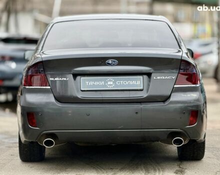 Серый Субару Легаси, объемом двигателя 0 л и пробегом 274 тыс. км за 5900 $, фото 3 на Automoto.ua