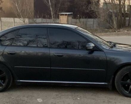 Сірий Субару Легасі, об'ємом двигуна 2 л та пробігом 220 тис. км за 6800 $, фото 1 на Automoto.ua
