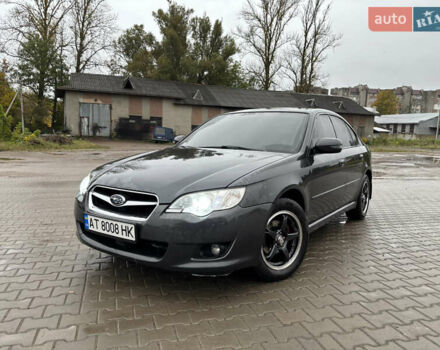 Субару Легасі 2008 у Коломые на Automoto.ua Сірий Субару Легасі, об'ємом двигуна 1.99 л та пробігом 298 тис. км за 6400 $, фото 3 на Automoto.ua