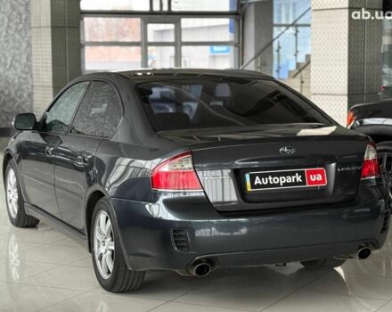 Сірий Субару Легасі, об'ємом двигуна 2 л та пробігом 320 тис. км за 6440 $, фото 4 на Automoto.ua
