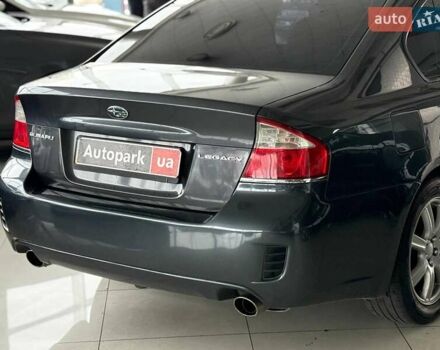 Сірий Субару Легасі, об'ємом двигуна 2 л та пробігом 320 тис. км за 6440 $, фото 4 на Automoto.ua