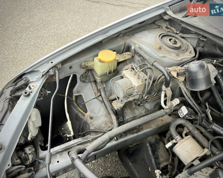 Серый Субару Легаси, объемом двигателя 2 л и пробегом 247 тыс. км за 3900 $, фото 21 на Automoto.ua