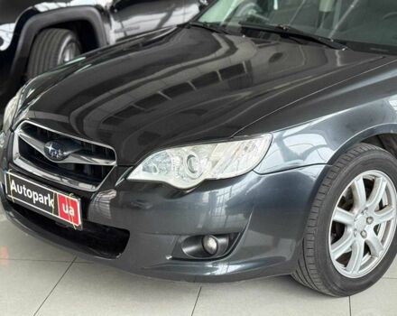 Серый Субару Легаси, объемом двигателя 2 л и пробегом 320 тыс. км за 6440 $, фото 3 на Automoto.ua