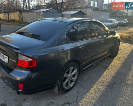 Серый Субару Легаси, объемом двигателя 2 л и пробегом 180 тыс. км за 4900 $, фото 3 на Automoto.ua