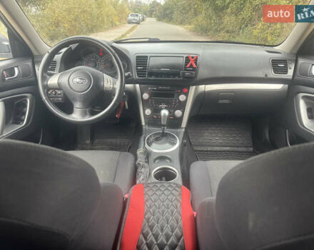 Сірий Субару Легасі, об'ємом двигуна 2 л та пробігом 280 тис. км за 5400 $, фото 5 на Automoto.ua