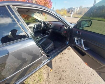 Серый Субару Легаси, объемом двигателя 2.5 л и пробегом 343 тыс. км за 5800 $, фото 5 на Automoto.ua