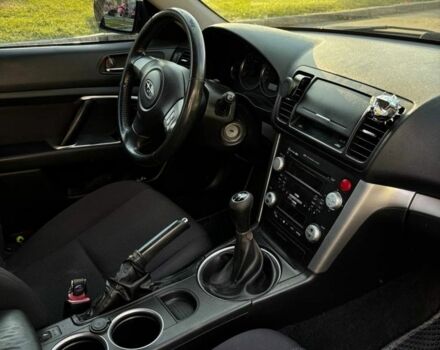 Сірий Субару Легасі, об'ємом двигуна 2 л та пробігом 210 тис. км за 4500 $, фото 7 на Automoto.ua