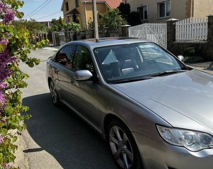 Сірий Субару Легасі, объемом двигателя 2 л и пробегом 179 тыс. км за 7700 $, фото 3 на Automoto.ua