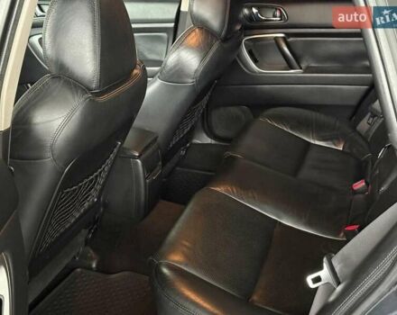 Сірий Субару Легасі, об'ємом двигуна 2 л та пробігом 320 тис. км за 6440 $, фото 9 на Automoto.ua