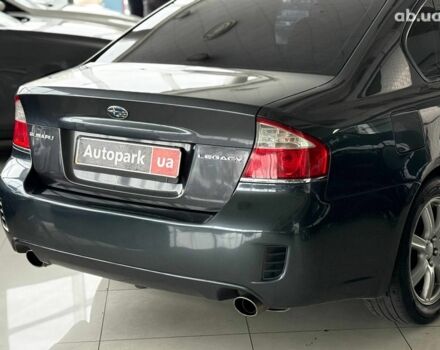 Сірий Субару Легасі, об'ємом двигуна 2 л та пробігом 320 тис. км за 6440 $, фото 7 на Automoto.ua
