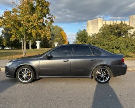 Сірий Субару Легасі, об'ємом двигуна 2 л та пробігом 210 тис. км за 4500 $, фото 4 на Automoto.ua