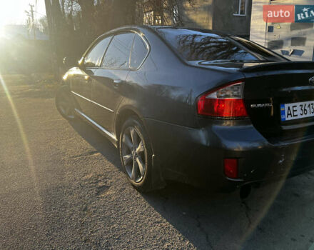 Серый Субару Легаси, объемом двигателя 2 л и пробегом 180 тыс. км за 4900 $, фото 1 на Automoto.ua