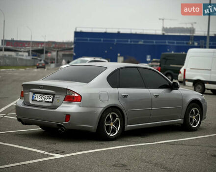 Серый Субару Легаси, объемом двигателя 2 л и пробегом 247 тыс. км за 3900 $, фото 2 на Automoto.ua