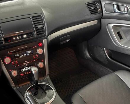 Серый Субару Легаси, объемом двигателя 2 л и пробегом 320 тыс. км за 6440 $, фото 16 на Automoto.ua