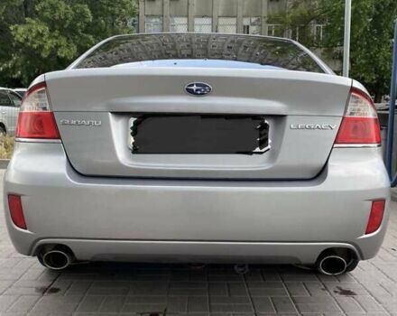 Сірий Субару Легасі, об'ємом двигуна 2.46 л та пробігом 212 тис. км за 7700 $, фото 3 на Automoto.ua