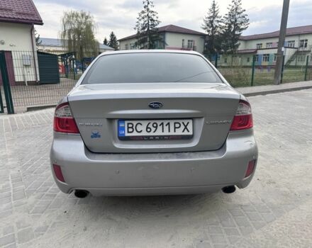 Серый Субару Легаси, объемом двигателя 2 л и пробегом 350 тыс. км за 5100 $, фото 2 на Automoto.ua