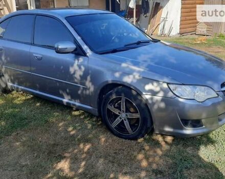 Сірий Субару Легасі, об'ємом двигуна 2 л та пробігом 228 тис. км за 4800 $, фото 3 на Automoto.ua