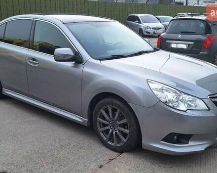 Сірий Субару Легасі, об'ємом двигуна 2.46 л та пробігом 198 тис. км за 7400 $, фото 1 на Automoto.ua