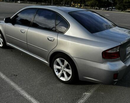 Серый Субару Легаси, объемом двигателя 2 л и пробегом 304 тыс. км за 6000 $, фото 2 на Automoto.ua