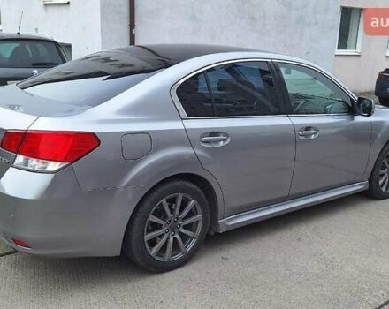 Сірий Субару Легасі, об'ємом двигуна 2.46 л та пробігом 198 тис. км за 7400 $, фото 2 на Automoto.ua