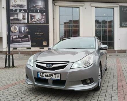 Сірий Субару Легасі, об'ємом двигуна 2.46 л та пробігом 219 тис. км за 8400 $, фото 1 на Automoto.ua