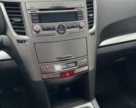 Сірий Субару Легасі, об'ємом двигуна 2 л та пробігом 200 тис. км за 8200 $, фото 11 на Automoto.ua