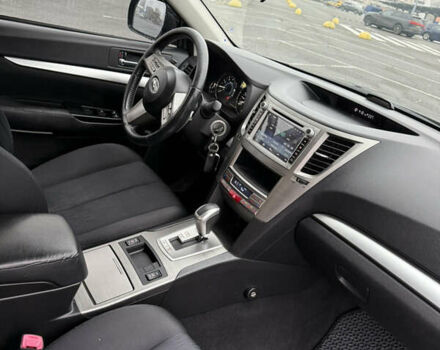 Сірий Субару Легасі, об'ємом двигуна 1.99 л та пробігом 248 тис. км за 6500 $, фото 5 на Automoto.ua