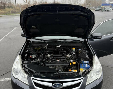 Сірий Субару Легасі, об'ємом двигуна 1.99 л та пробігом 248 тис. км за 6500 $, фото 2 на Automoto.ua