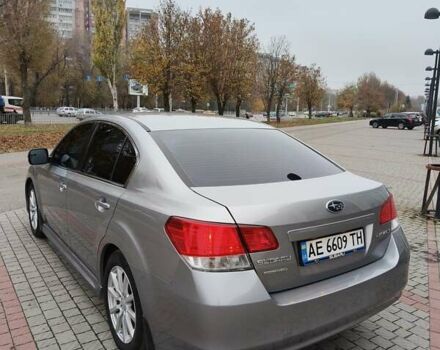 Сірий Субару Легасі, об'ємом двигуна 2.46 л та пробігом 219 тис. км за 8400 $, фото 6 на Automoto.ua