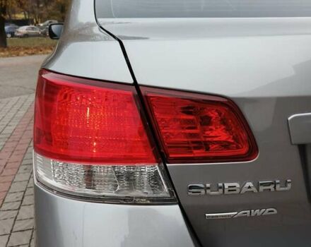 Сірий Субару Легасі, об'ємом двигуна 2.46 л та пробігом 219 тис. км за 8400 $, фото 10 на Automoto.ua
