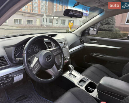 Серый Субару Легаси, объемом двигателя 2.5 л и пробегом 190 тыс. км за 6499 $, фото 14 на Automoto.ua