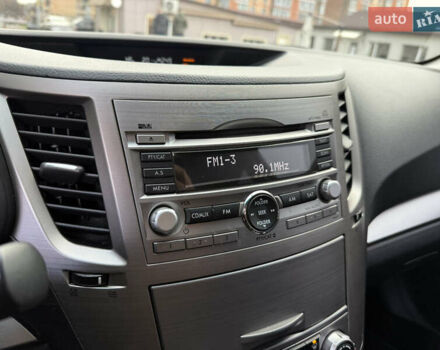 Серый Субару Легаси, объемом двигателя 2.5 л и пробегом 190 тыс. км за 6499 $, фото 30 на Automoto.ua