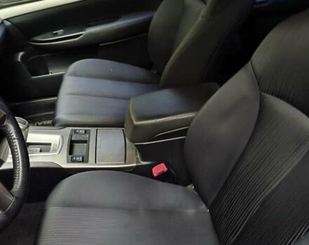 Субару Легаси 2011 в Киеве на Automoto.ua Серый Субару Легаси, объемом двигателя 2.46 л и пробегом 210 тыс. км за 8500 $, фото 3 на Automoto.ua