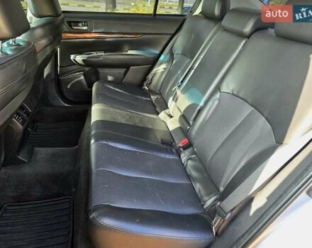 Сірий Субару Легасі, об'ємом двигуна 2.46 л та пробігом 219 тис. км за 7300 $, фото 13 на Automoto.ua