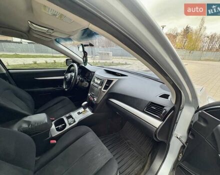 Сірий Субару Легасі, об'ємом двигуна 2.46 л та пробігом 259 тис. км за 5900 $, фото 27 на Automoto.ua