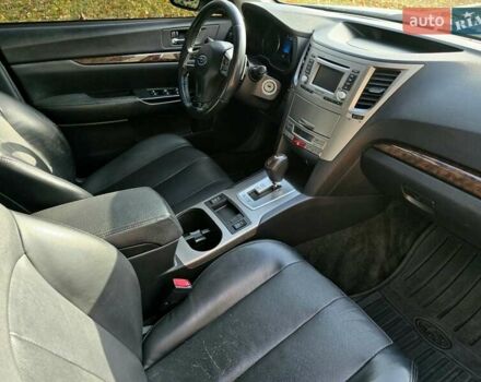 Серый Субару Легаси, объемом двигателя 2.46 л и пробегом 219 тыс. км за 6900 $, фото 23 на Automoto.ua