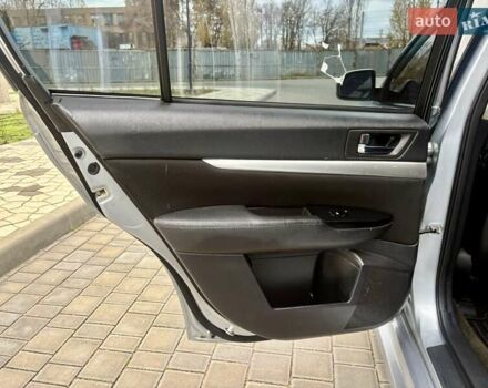 Сірий Субару Легасі, об'ємом двигуна 2.46 л та пробігом 259 тис. км за 5900 $, фото 53 на Automoto.ua