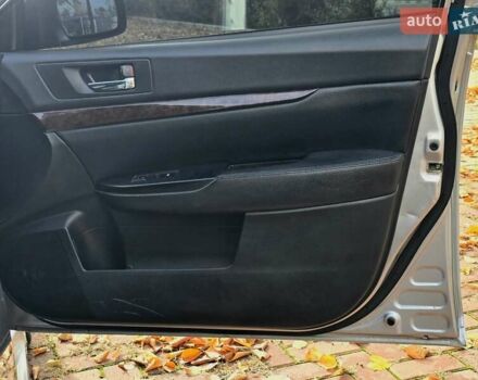 Сірий Субару Легасі, об'ємом двигуна 2.5 л та пробігом 219 тис. км за 7500 $, фото 19 на Automoto.ua