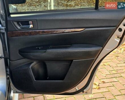 Сірий Субару Легасі, об'ємом двигуна 2.46 л та пробігом 219 тис. км за 7300 $, фото 15 на Automoto.ua