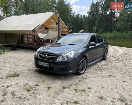 Серый Субару Легаси, объемом двигателя 2.46 л и пробегом 210 тыс. км за 9500 $, фото 23 на Automoto.ua
