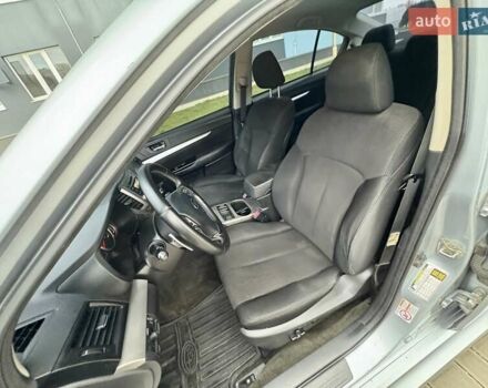 Сірий Субару Легасі, об'ємом двигуна 2.46 л та пробігом 259 тис. км за 5900 $, фото 34 на Automoto.ua