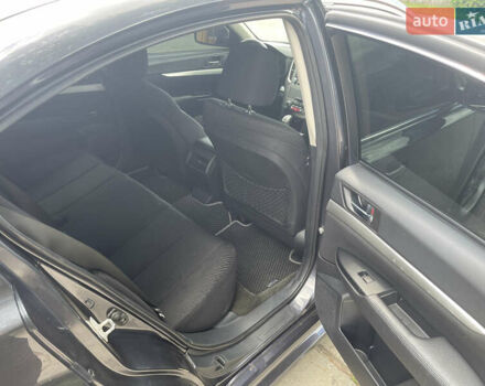 Серый Субару Легаси, объемом двигателя 2.46 л и пробегом 210 тыс. км за 9500 $, фото 10 на Automoto.ua