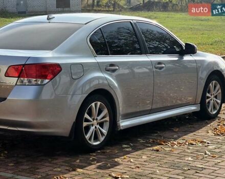 Сірий Субару Легасі, об'ємом двигуна 2.5 л та пробігом 219 тис. км за 7500 $, фото 2 на Automoto.ua