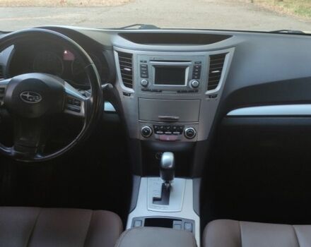 Сірий Субару Легасі, об'ємом двигуна 2.5 л та пробігом 150 тис. км за 10500 $, фото 5 на Automoto.ua