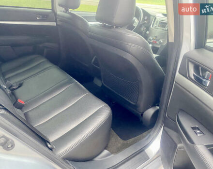 Серый Субару Легаси, объемом двигателя 2.46 л и пробегом 162 тыс. км за 8400 $, фото 33 на Automoto.ua