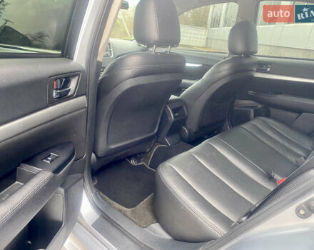 Серый Субару Легаси, объемом двигателя 2.46 л и пробегом 162 тыс. км за 8400 $, фото 32 на Automoto.ua