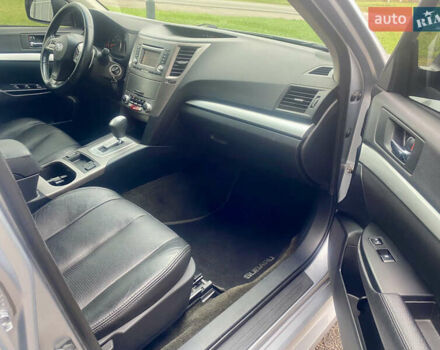 Серый Субару Легаси, объемом двигателя 2.46 л и пробегом 162 тыс. км за 8400 $, фото 35 на Automoto.ua