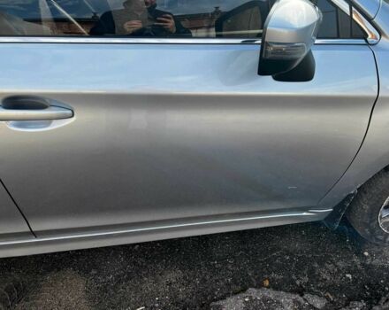 Сірий Субару Легасі, об'ємом двигуна 2.5 л та пробігом 315 тис. км за 10500 $, фото 4 на Automoto.ua