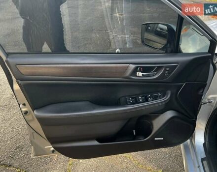 Сірий Субару Легасі, об'ємом двигуна 2.46 л та пробігом 319 тис. км за 10500 $, фото 23 на Automoto.ua