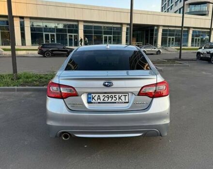Сірий Субару Легасі, об'ємом двигуна 2.5 л та пробігом 220 тис. км за 11000 $, фото 2 на Automoto.ua
